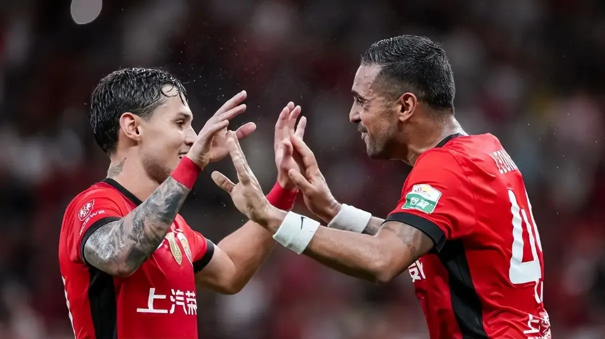 img, 场比赛表现, 而上海海港