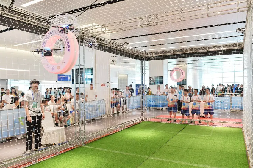 决赛, 空中激战