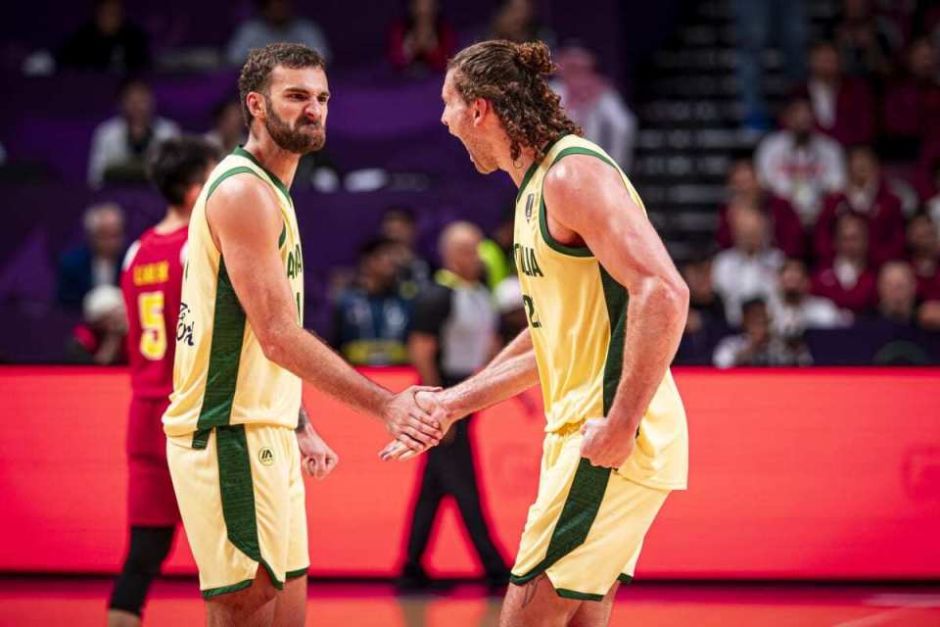 仅次于中国, img, div