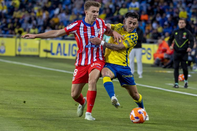 也缺席了今, 而是在健身, 好消息是青