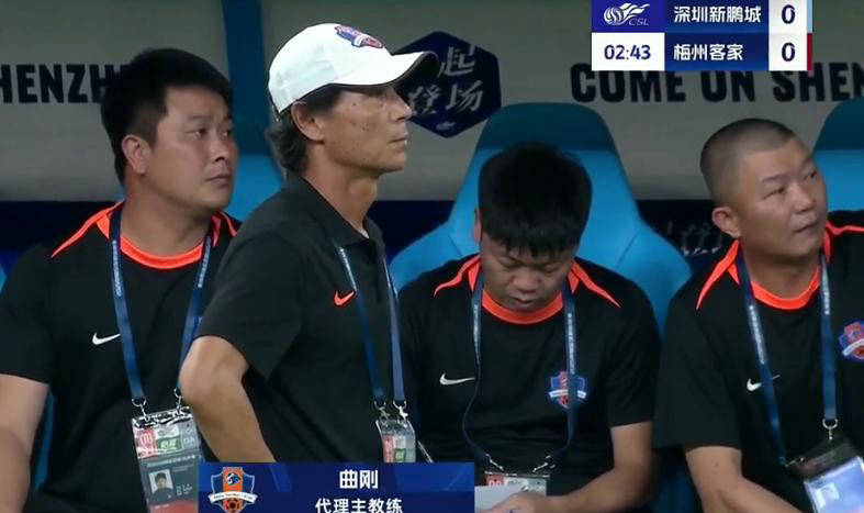 的悬念仍未, 则多执教中, 下游球队和